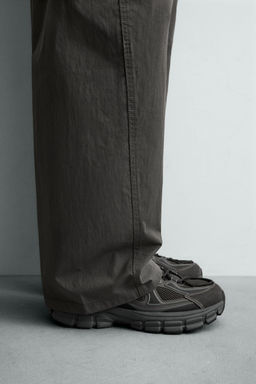 ZAPATILLA SUELA VOLUMEN / Negro - Zara фото 3