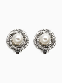 Клипсы для ушей QF Грейс, закругление с бусиной, цвет белый в чернёном серебре