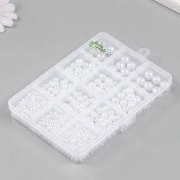 Бусины в шкатулке «Белый перламутр», 12 делений, 10×13.5×1.8 см