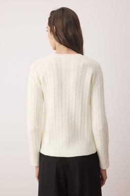 Ekru Yumusak Dokulu Kurdele Dugmeli Triko H?rka TWOAW26HI00167 - Trendyolmilla фото 4