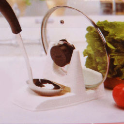 Цена за 4 шт. Подставка для крышки и ложки пластиковая 20,5*12,5*12,5см