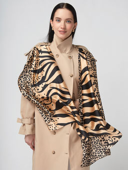 Большой, мягкий, тонкий и очень нежный двусторонний палантин с рисунком Tantino