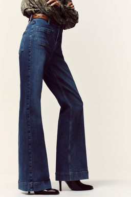 Z1975 HIGH-WAIST FLARE BELTED JEANS - Zara фото 4