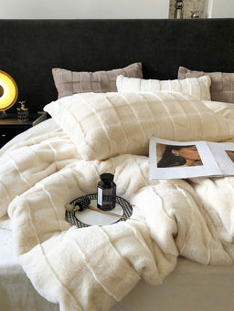 КПБ меховое MENCY с простыней и наволочками MENMEX ЧЕРНЫЙ