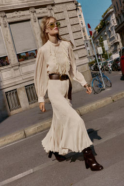 LACE MIDI DRESS WITH BELT - Zara фото 5