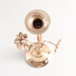 Металлический подсвечник на 1 свечу Три цветка, d=2.5 см, золото, 10?10?33 см