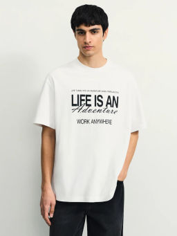 Футболка с принтом на груди / Zarina фото 3