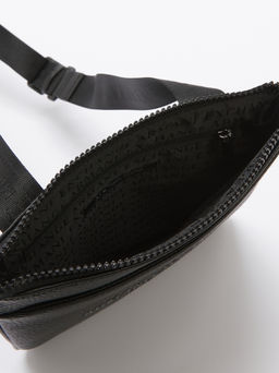 Мужская сумка через плечо ARMANI EXCHANGE MIAMI Артикул 4212326, черный фото 4