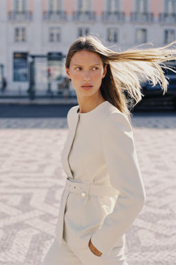 FITTED BLAZER WITH BELT - Zara фото 5