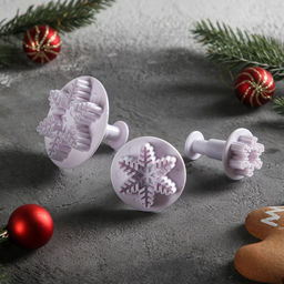 Набор плунжеров кондитерских Доляна «Снежинка большая», 3 шт, цвет МИКС