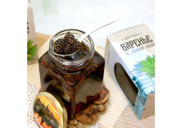 Варенье из Сосновых шишек баночка 300 г в коробочке с магнитиком