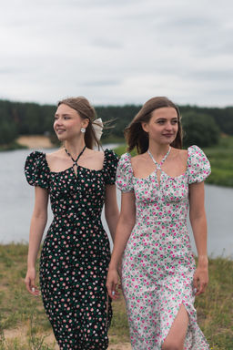 Платье Бонита (черный в цветок)