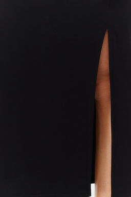 Siyah Vucuda Oturan Degaje Yaka Orme S?k Abiye Elbise TPRSS24EL00015 - Trendyolmilla фото 6