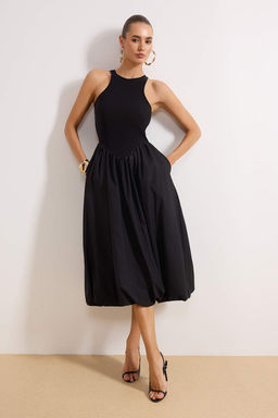 TRENDYOLMILLA Limited Edition Siyah Ust Beden Orme Etek K?sm? Balon Detayl? Poplin Elbise TPRAW25EL00016  фото 6