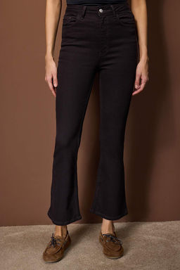 Kahverengi Yuksek Bel Comfort/Esnek Crop Flare Jeans TWOAW26JE00278 - Trendyolmilla фото 3