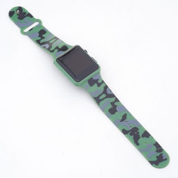 Часы наручные электронные с камуфляжным, силиконовым ремешком, зелёный камуфляж