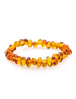 Детский браслет Галька из натурального балтийского янтаря тёмно-коньячного цвета