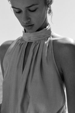 Mono con escote halter - H&m фото 4