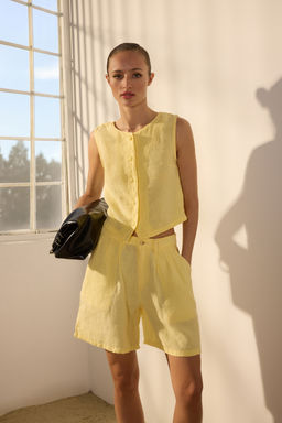 Sar? %100 Keten Dugme Detayl? Dokuma Bluz TWOSS26BZ00254