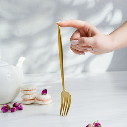 Вилка столовая Magistro «Блинк», 21.5×3 см, нержавеющая сталь, золотистая