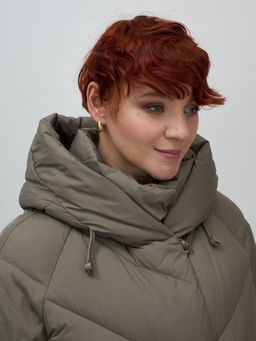 Пальто двубортная зимнее утепленное женское светло-коричневого цвета 7732SK - Visdeer фото 5