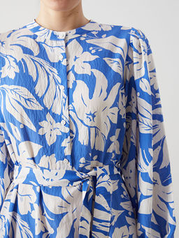 Hakim Yaka Desenli Elbise