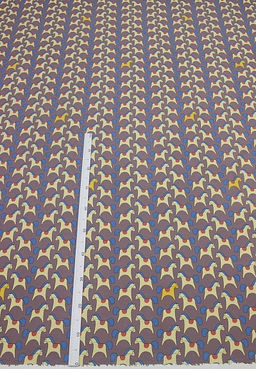 Сатин Деревянная лошадка цв.лилово-коричневый, ш.2.35м, хлопок-100%, 110гр/м.кв - Купава фото 3