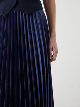 Beli Lastikli Saten Kad?n Pileli Etek