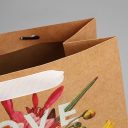 Цена за 2 шт. Пакет подарочный крафтовый, упаковка, Love and flowers, 23?27?11.5 см