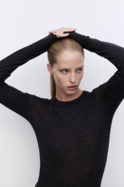 Jersey en punto fino de lana