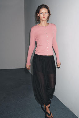 100% WOOL RIBBED CARDIGAN