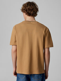 Футболка свободного силуэта мужская коричневая - Mark formelle фото 3