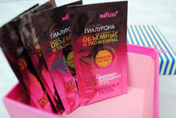 Сила ГИАЛУРОНА. Объёмные и Ухоженные Филлер-заполнитель д/волос "Плотность и густота"(саше 10мл по 4шт)