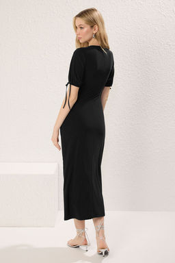 Trendyolmilla Zumrut Yesili V Yaka Dugme Detayl? Buzgulu Skater/Belden Ac?lan Midi Orme Elbise TWOSS25EL00538