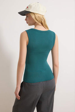 Petrol Fitted/Vucuda Oturan Kolsuz Esnek Orme Atlet TWOSS25AL00022