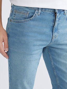 750 Slim Fit Erkek Jean Pantolon