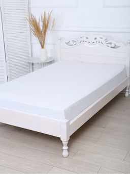 Простыня Бязь Евро (белая) 220x240