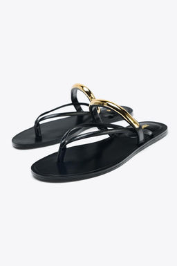 SANDALS WITH METAL APPLIQUE - Zara фото 3