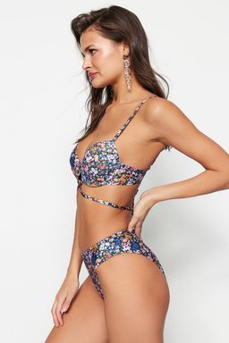Cicek Desenli Yuksek Bel Bikini Alt? TBESS23BA00152