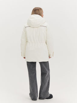 Парка демисезонная с контрастным кантом "Молоко" женская