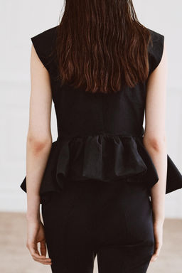 TOP PEPLUM MANGA SISA ZW COLLECTION / Negro - Zara фото 3