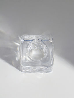 Цена за 2 шт. Подсвечник стекло на 1 свечу "Куб. Лёд" прозрачный d=2 см 4х4х4 см