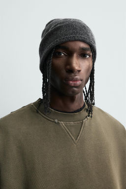 FADED CREW NECK SWEATSHIRT