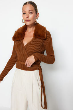 Kahverengi Crop Suni Kurk Detayl? Triko Kazak TWOAW24KZ00223