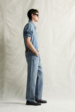 CAMISA DENIM REGULAR FIT / Azul claro - Zara фото 4