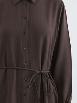 Dokulu Ku?akl? G?mlek Elbise