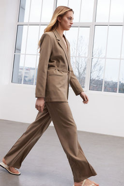 TRENDYOLMILLA Limited Edition Tas Baglama Detayl? Poliviskon Dokuma Blazer Ceket TWOSS24BC00037 фото 5