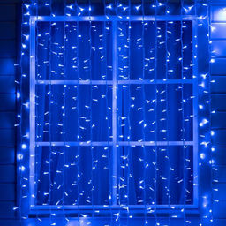 Гирлянда «Занавес» 2×3 м, IP65, УМС, белая нить каучук, 600 LED, свечение синее, 220 В