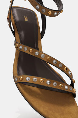 SPLIT SUEDE STUDDED KITTEN HEEL SANDALS - Zara фото 12