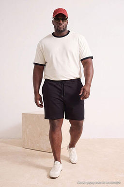 B_y_k Beden Basic Siyah Oversize/Geni_ Kesim Lastik Belli Ba_c_kl_ _ort TMNSS25AP00003